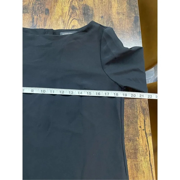 Banana Republic Ruffle-Cuff Button-Back Dress Sz4 - Picture 7 of 14